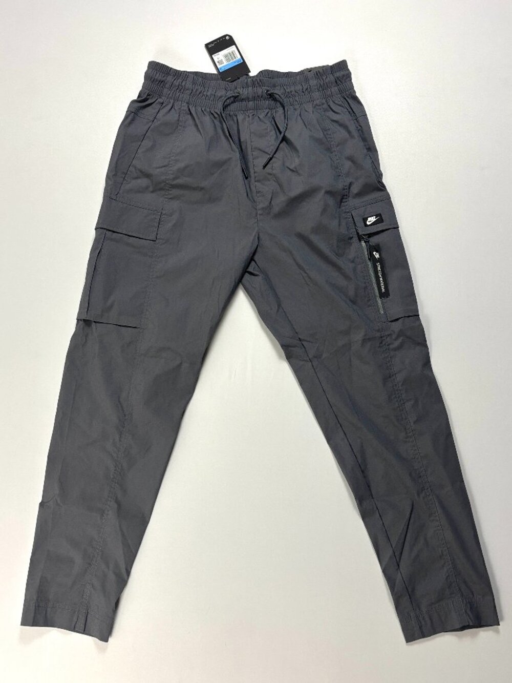 Nike Mens Cargo Pants Gray Size M Deadstock NWT Standard Fit Taper Leg